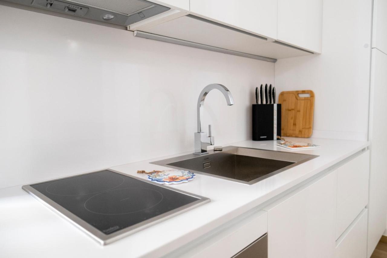 Dada Loft Apartment เชฟาลู ภายนอก รูปภาพ