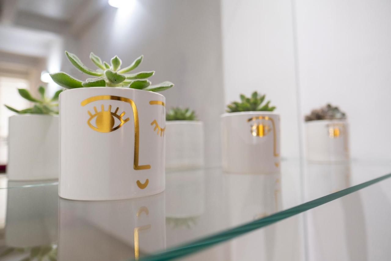 Dada Loft Apartment เชฟาลู ภายนอก รูปภาพ